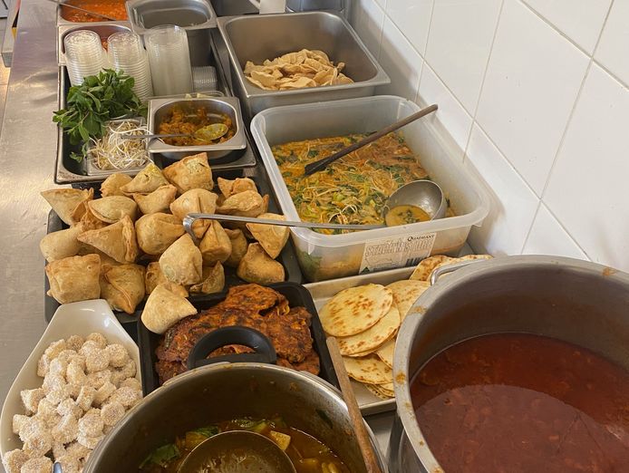 profitable-popular-local-cafe-cake-catering-9