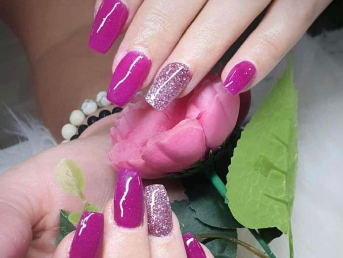 nails-and-beauty-salon-for-sales-0