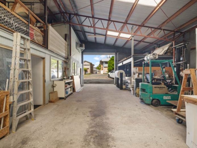 plastic-fabrication-and-manufacturing-business-with-industrial-freehold-building-6