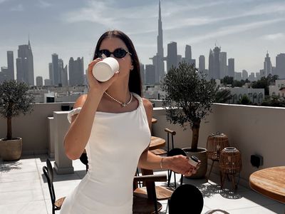 leading-designer-brand-with-international-confidence-7