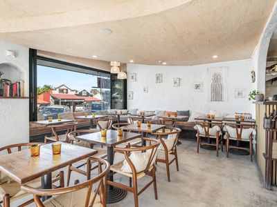 byron-bay-beach-location-new-cafe-restaurant-bar-3