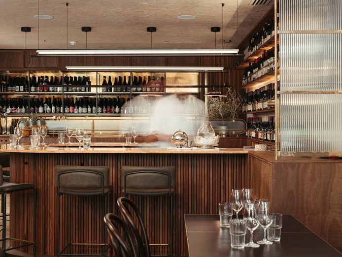 award-winning-design-led-wine-bar-restaurant-byron-bay-3