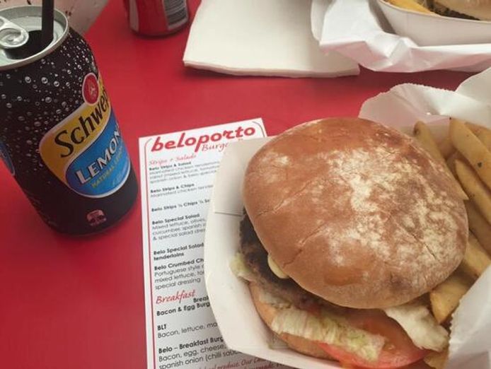 icon-takeaway-store-in-byron-bay-hits-the-market-first-time-in-a-decade-0