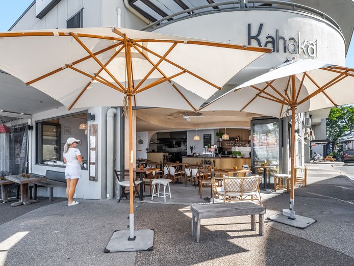 byron-bay-beach-location-new-cafe-restaurant-bar-5