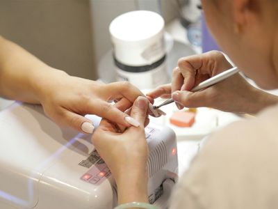 nail-salon-in-prime-location-with-loyal-clientele-4k-revenue-per-week-1