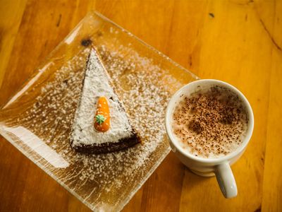 coastal-cafe-in-redland-bay-9k-10k-revenue-per-week-open-to-all-offers-3