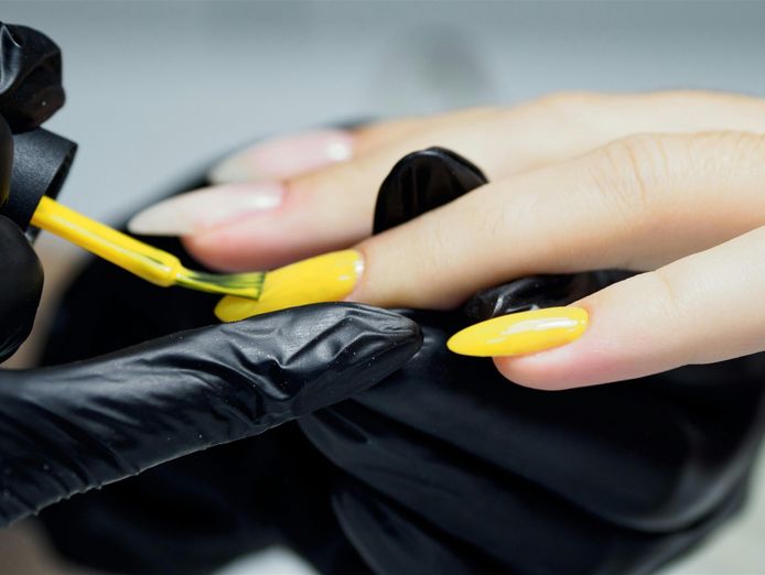 nail-salon-in-prime-location-with-loyal-clientele-4k-revenue-per-week-4