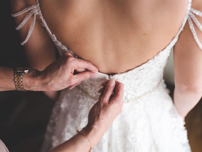 designer-bridal-boutique-15-years-of-trading-271k-revenue-90k-profit-0