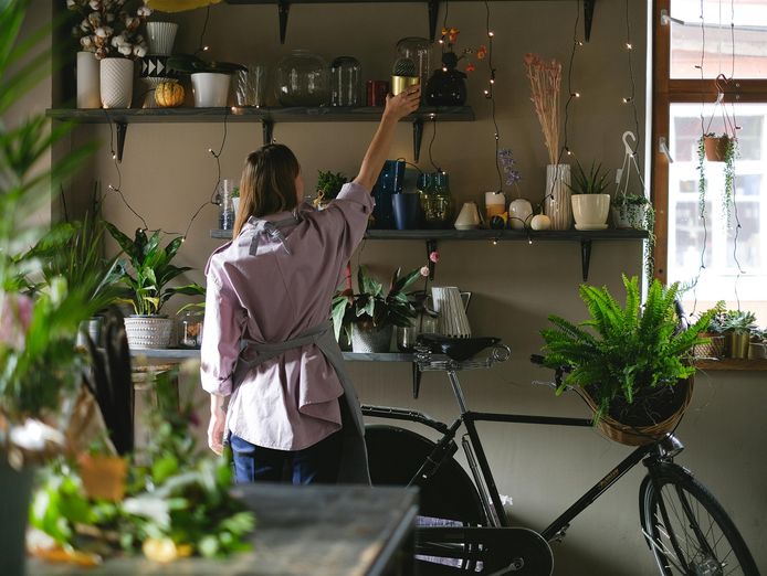 modern-boutique-florist-with-soul-1-5m-revenue-amp-10-year-legacy-5