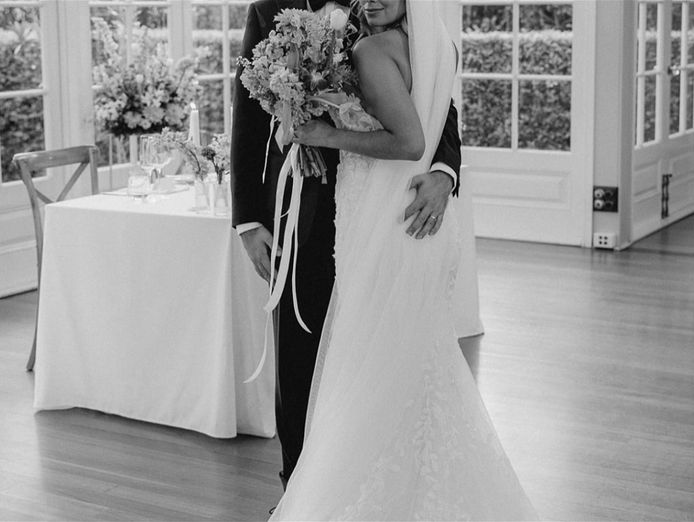 designer-bridal-boutique-15-years-of-trading-271k-revenue-90k-profit-5