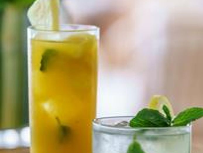 cayman-coastal-resort-style-cafe-sunshine-coast-caloundra-5