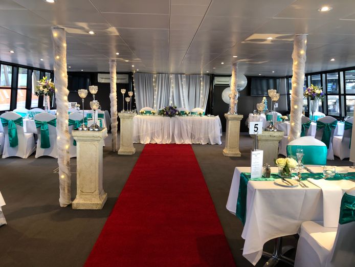 marine-charter-and-dinner-cruise-business-for-sale-1