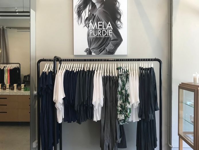 camelia-womens-fashion-retail-3