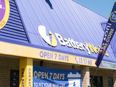 own-battery-world-dubbo-established-store-with-growth-potential-1