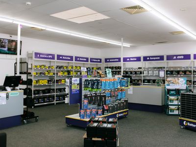 own-battery-world-dubbo-established-store-with-growth-potential-4