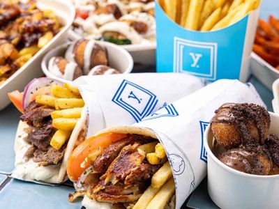 the-yiros-shop-franchise-opportunity-in-helensvale-biggest-greek-fast-food-brand-1