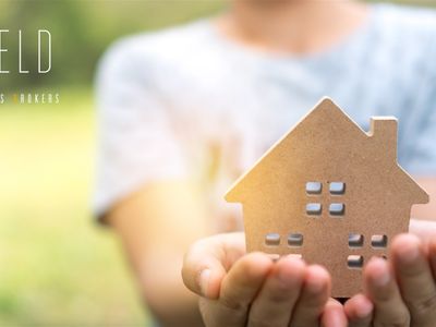 sunshine-coast-mortgage-brokerage-for-sale-2