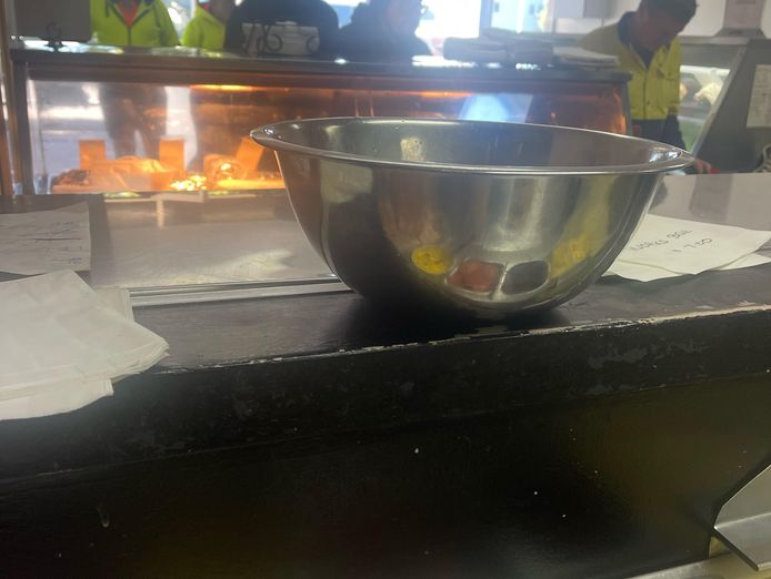 long-standing-and-popular-takeaway-food-business-for-sale-in-newcastle-5