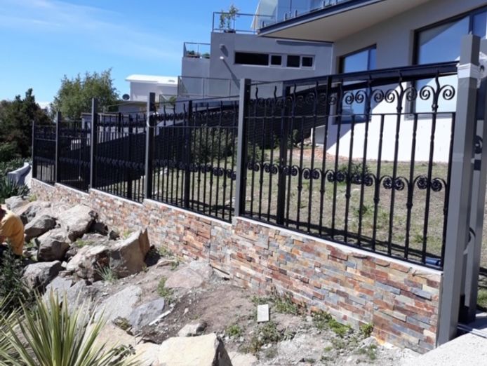fencing-balustrade-manufacture-and-installation-business-0