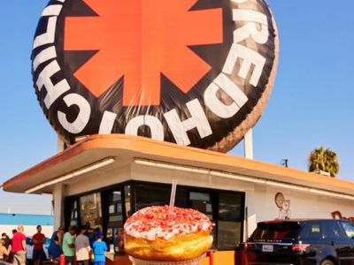 master-opportunity-randys-donuts-bringing-sweet-doughnut-history-to-australia-4