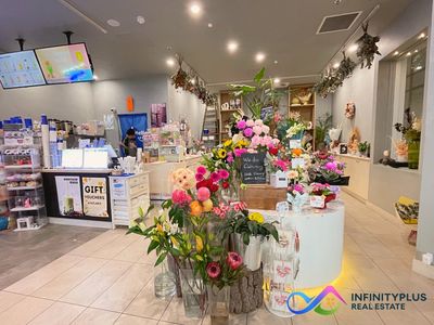 lumos-flowers-bubble-tea-prime-location-in-the-new-glebe-hill-shopping-centre-2