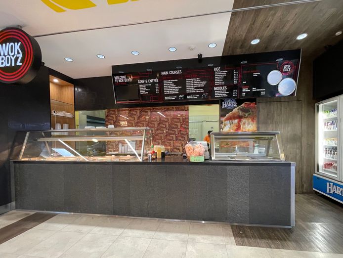 the-only-chinese-food-takeaway-shop-with-great-reputation-in-claremont-plaza-0