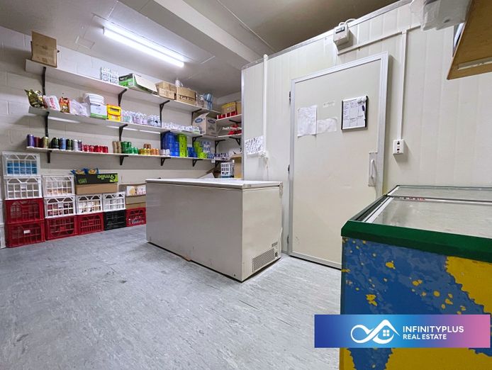 thriving-fish-chip-takeaway-grocery-business-in-prime-glenorchy-location-5