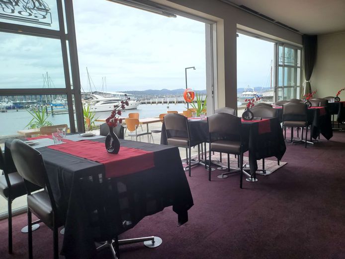 awarded-waterfront-fine-dining-restaurant-with-12-years-history-on-the-pier-2