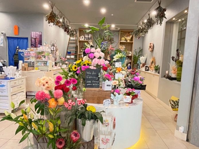 lumos-flowers-bubble-tea-prime-location-in-the-new-glebe-hill-shopping-centre-0