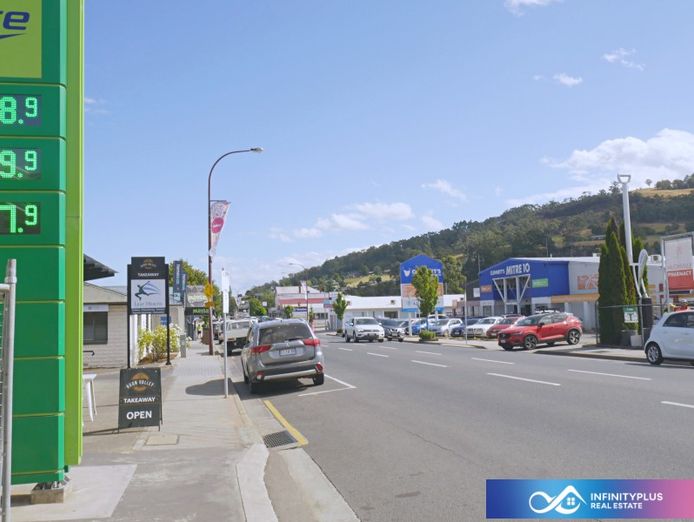 the-busiest-restaurant-in-the-centre-of-huonville-12-years-history-for-sale-8