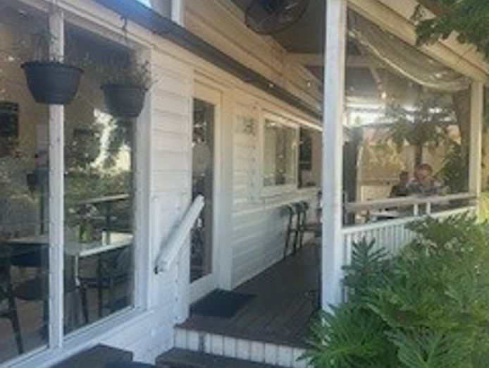 thriving-cafe-with-endless-potential-located-in-coorparoo-brisbane-3