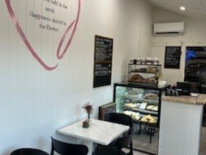thriving-cafe-with-endless-potential-located-in-coorparoo-brisbane-6