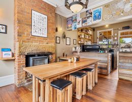 Busy Battery Point Cafe / +$10,000 per week / Prime Location