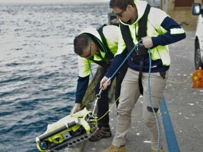 seeking-capital-strategic-acquisition-partnerships-underwater-drone-company-1