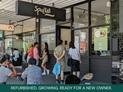 established-franchise-opportunity-prime-clarendon-street-location-2