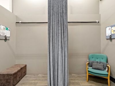 longstanding-maternity-and-baby-store-1