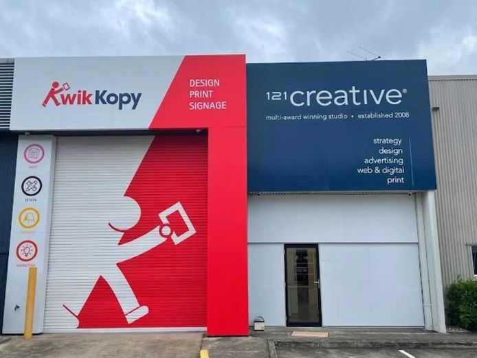 established-print-signage-creative-franchise-for-sale-0