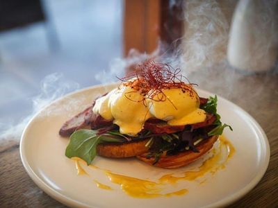 iconic-northern-nsw-beachfront-cafe-established-1993-fully-licensed-owners-r-5