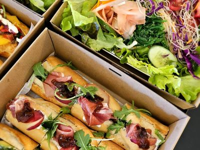 fantastic-growing-cafe-beachside-location-kingscliff-nsw-4