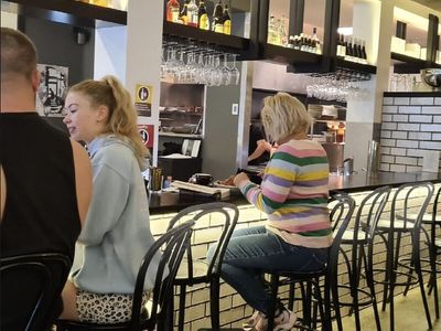 iconic-northern-nsw-beachfront-cafe-established-1993-fully-licensed-owners-r-2