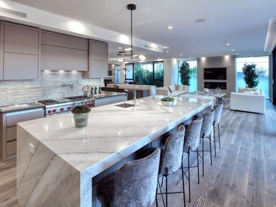 renowned-manufacturer-of-quality-kitchen-surfaces-2