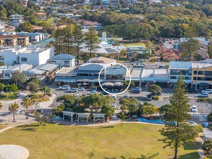 iconic-northern-nsw-beachfront-cafe-established-1993-fully-licensed-owners-r-6