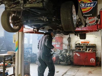 well-established-car-mechanic-5-days-ref-1263-0
