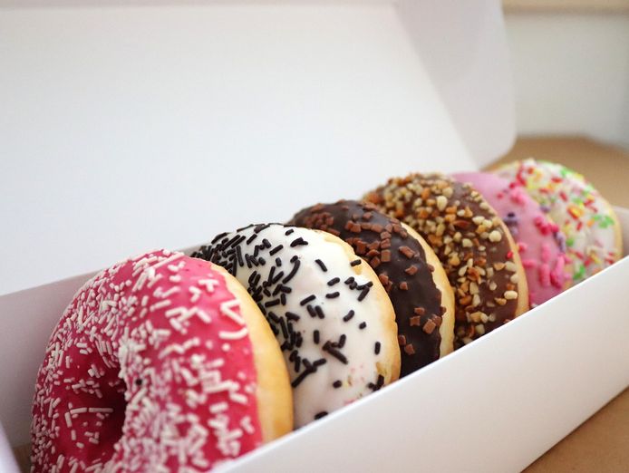 fully-managed-franchise-donut-shop-south-east-shopping-centre-ref-1492-0