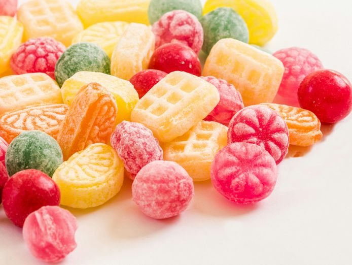 profitable-retail-confectionery-business-shopping-centre-north-ref-1052-0