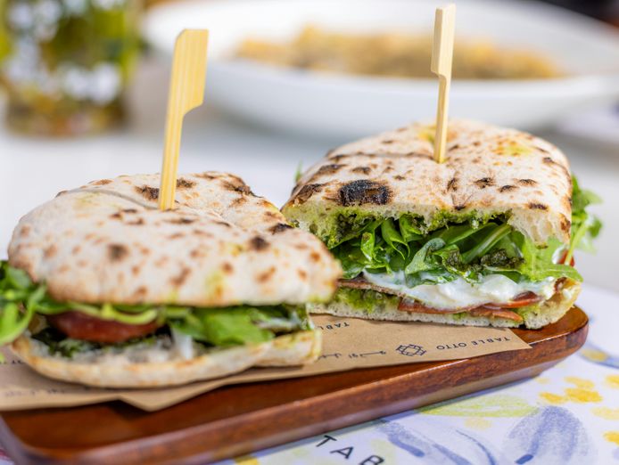 chattel-sale-mornington-peninsula-fully-licensed-takeaway-ref-1541-0