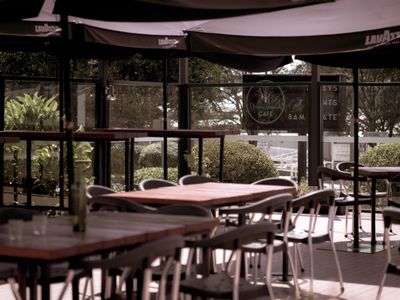 thriving-cafe-business-opportunity-in-toowoomba-welcome-to-urban-grounds-cafe-0