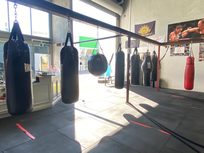 peak1amateurboxinggymforsale5