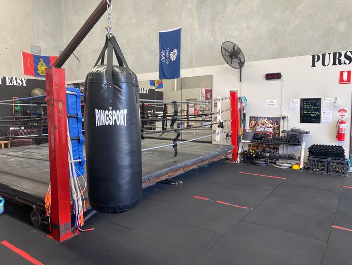 peak1amateurboxinggymforsale1