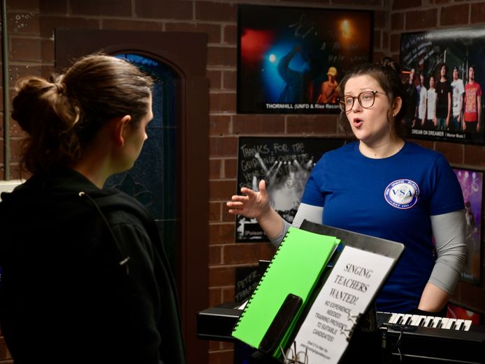 vox-singing-academy-franchise-make-a-6-figure-salary-doing-something-you-love-9